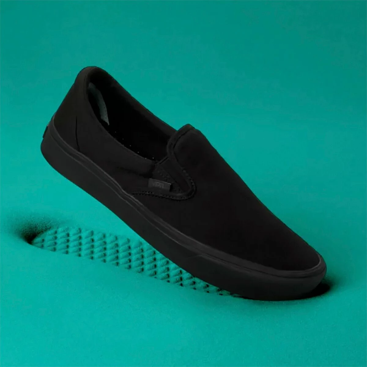 Brand new ๐ฏ Vans Comfycush Slip On ๐ Shoe โญ 5 Brand new ๐ฏ Vans Comfycush Slip On ๐ Shoe โญ - Image 3